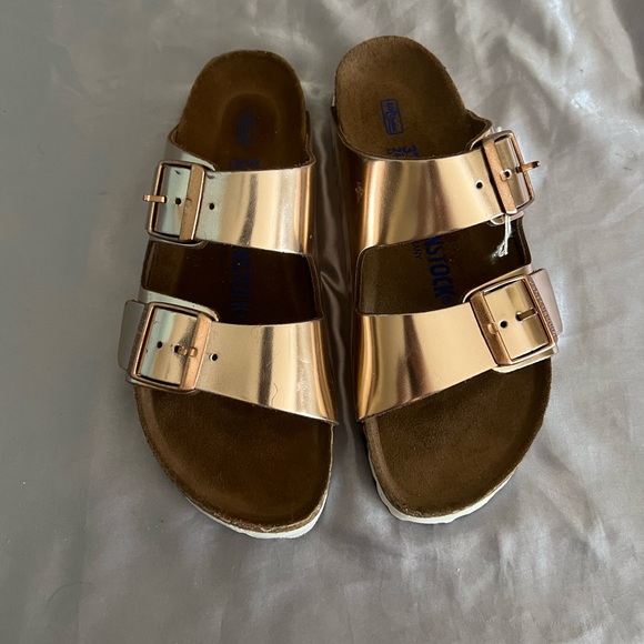 Birkenstock Arizona Rosegold Sandals New EU 37, US 6 - Picture 9 of 9